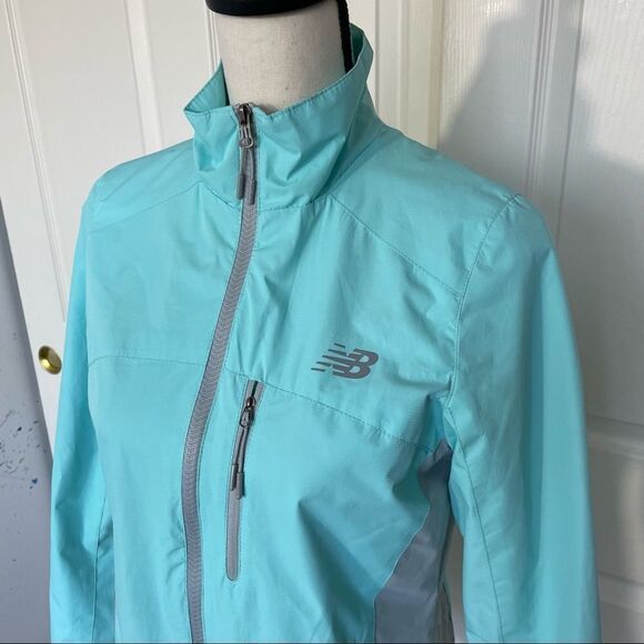 New Balance Mint Green/Baby Blue & Silver Front Zipper Woman’s Spring Jacket, S - Picture 3 of 12